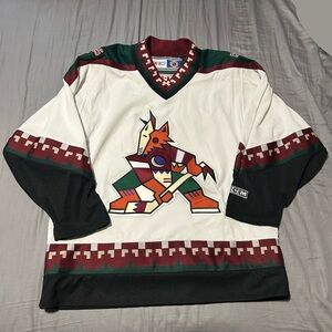 CCM Official Licensed NHL Arizona Coyotes Vintage Hockey Jersey